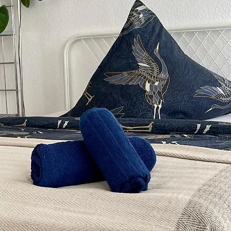 Modernes Designer Loft Mit Flair In Hochheim & Tiefgarage