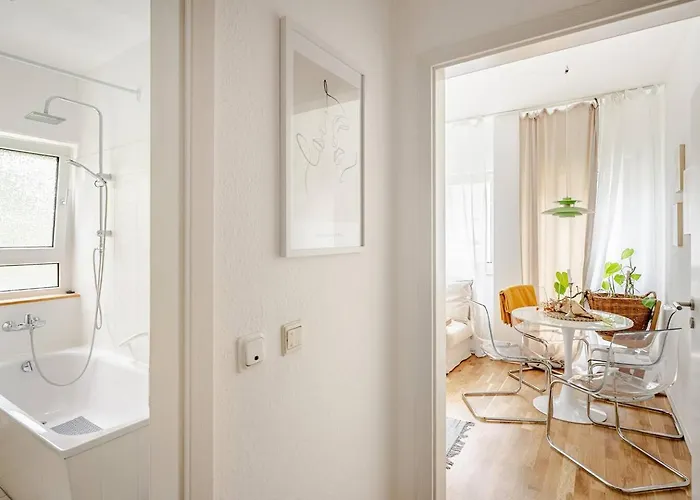 Modernes Designer Loft Mit Flair In Hochheim & Tiefgarage